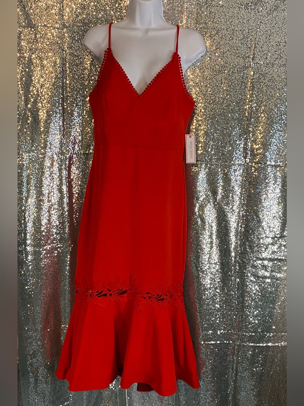 Turn heads. Break hearts. Accept compliments. Lady in Red Midi Mermaid dress, 10